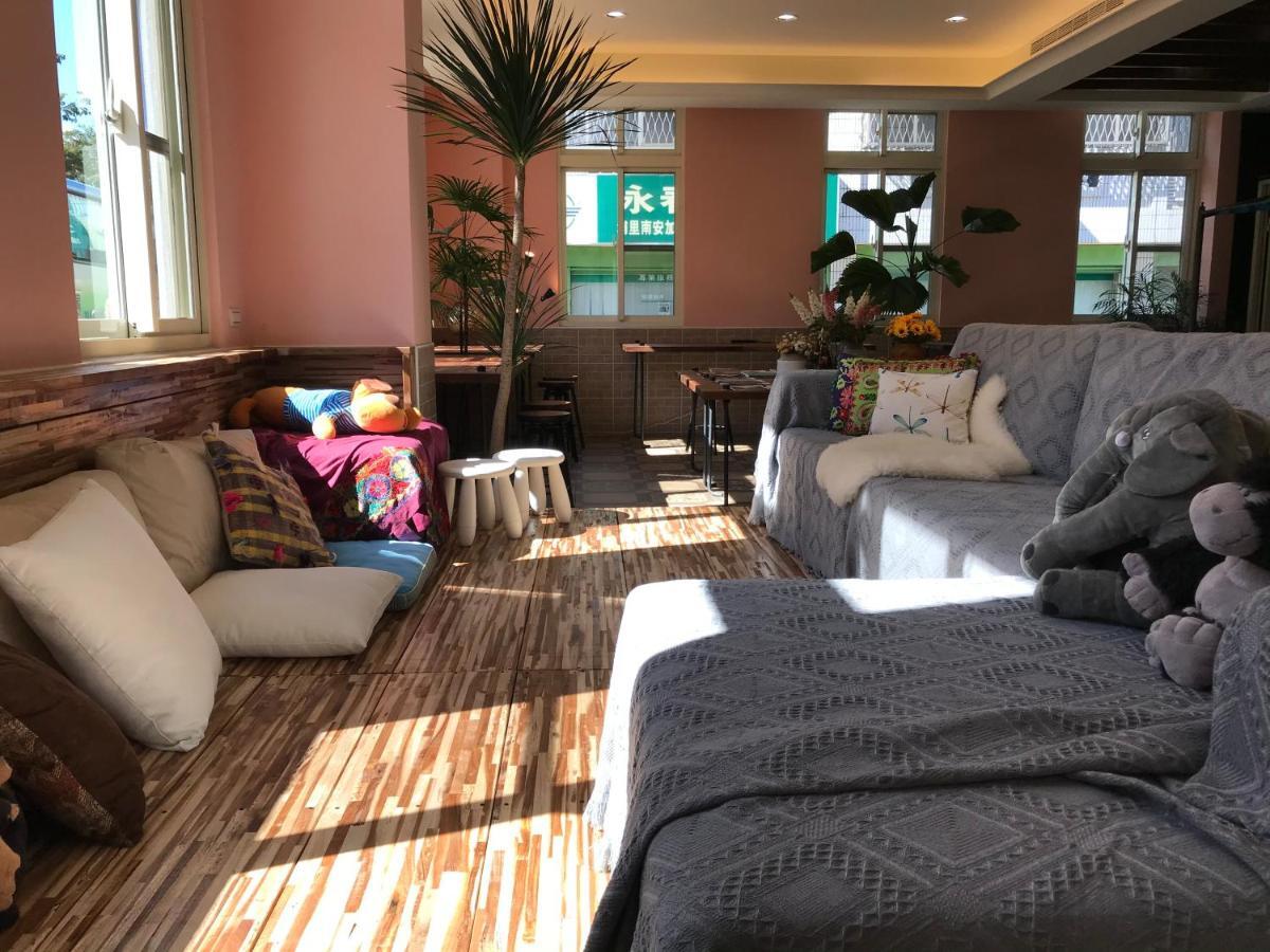 Auberge de jeunesse 山同青旅背包客棧 à Puli Extérieur photo