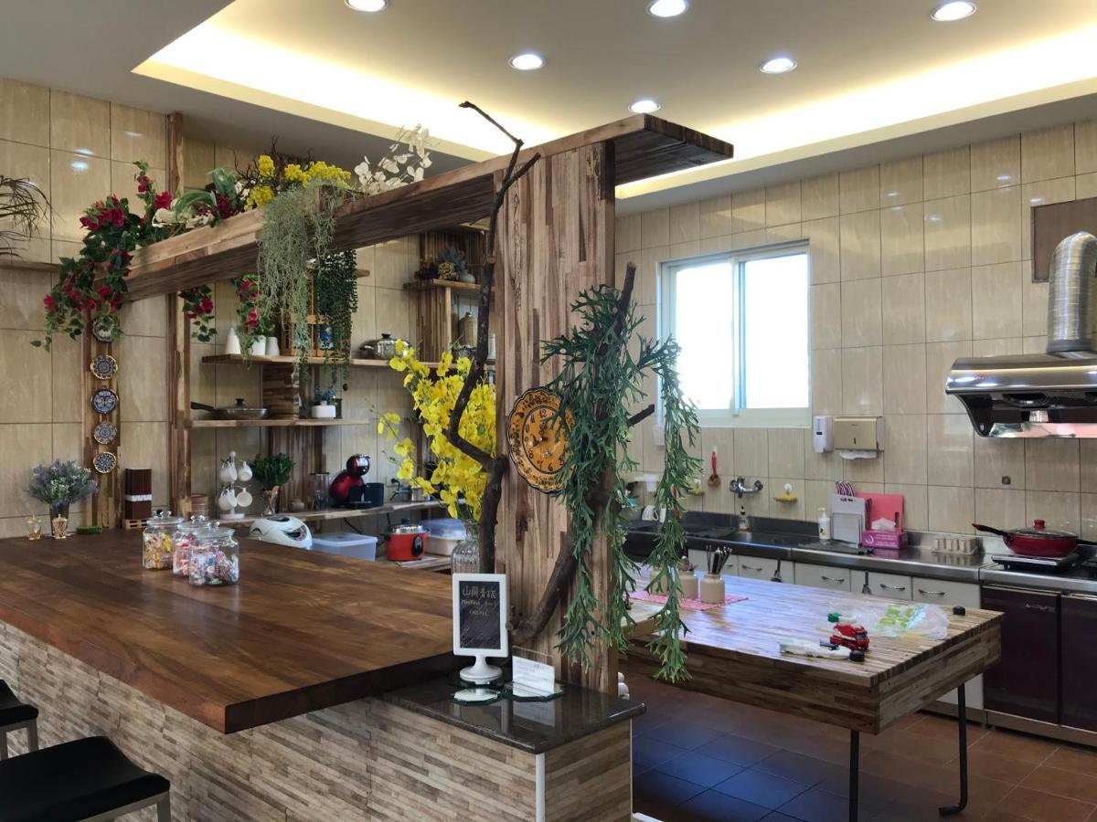 Auberge de jeunesse 山同青旅背包客棧 à Puli Extérieur photo
